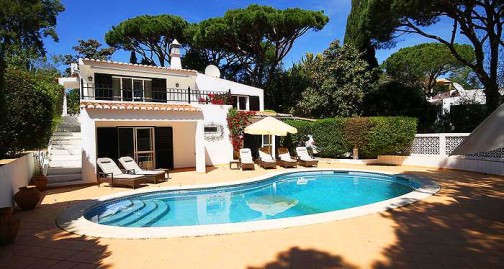 Villa Waves