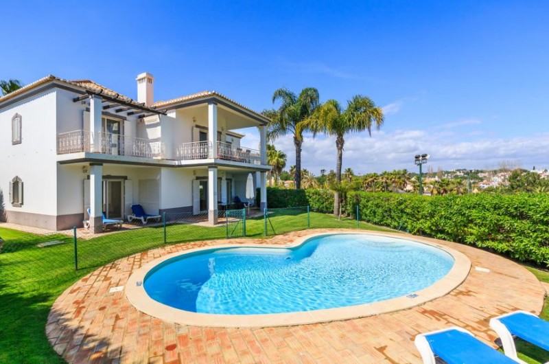 3 Bed Apartment with Private Pool